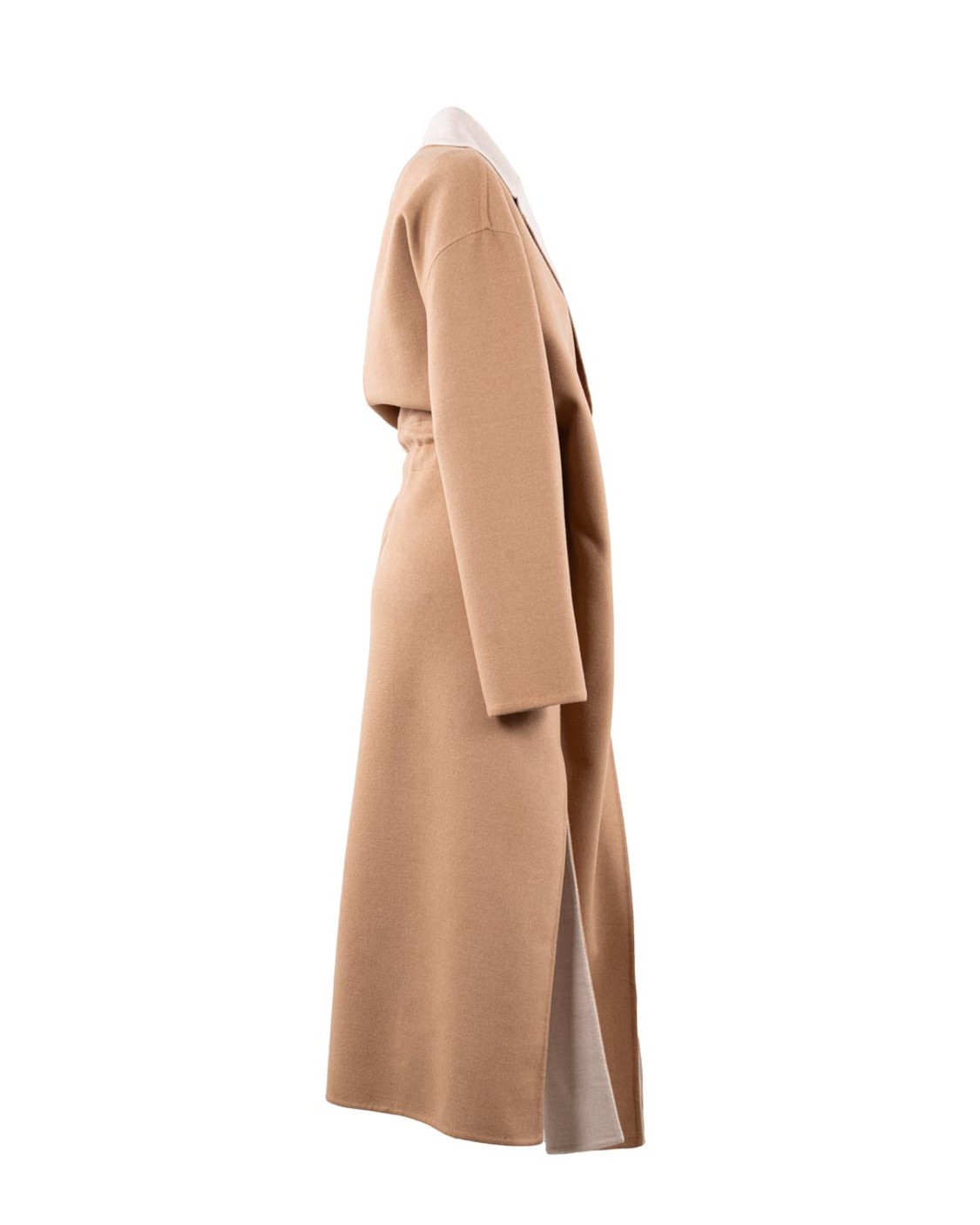 shop FABIANA FILIPPI  Cappotto: Fabiana Filippi cappotto in double di lana.
Tessuto sofisticato e avvolgente lavorato a mano.
Caratterizzato dalla doppia coulisse sul retro, un dettaglio che ne esalta la silhouette.
Prodotto attraverso processi sostenibili.
Filo diamante.
Linea over.
Composizione: 100% lana vergine.
Made in Italy.. CTD215F235 L509-VR1 number 3840216